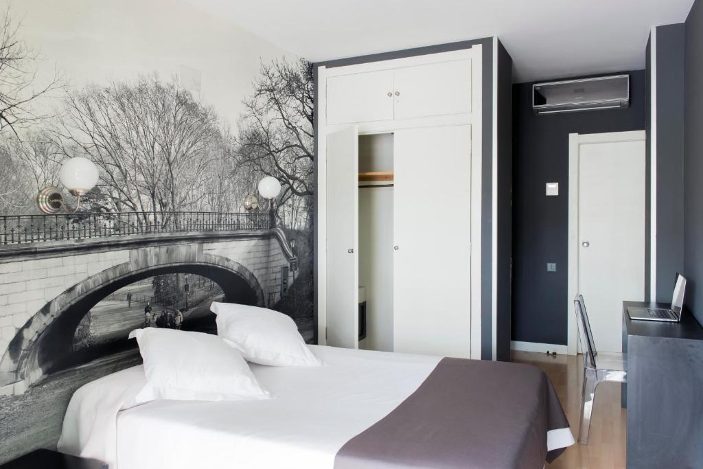 Hospedium Hostal Un Punto Chic 韦斯卡 客房 照片